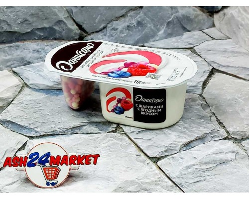 Йогурт ДАНИССИМО ягодный вкус с ягодными шариками 6,9% 105г стакан