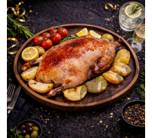 Запеченная утка с грушей (от 2,5кг)