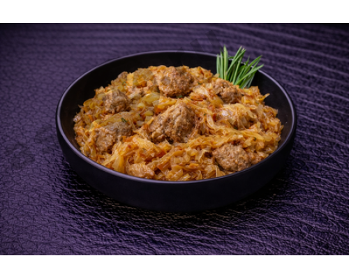 Вторые блюда Капуста тушенная с мясом (250г)