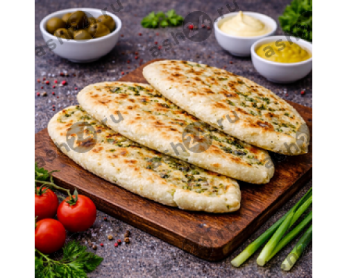 Выпечка Женгялов хац (лепешка с зеленью)