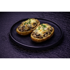 Вторые блюда Картофельные лодочки с мясом и грибами (100г)